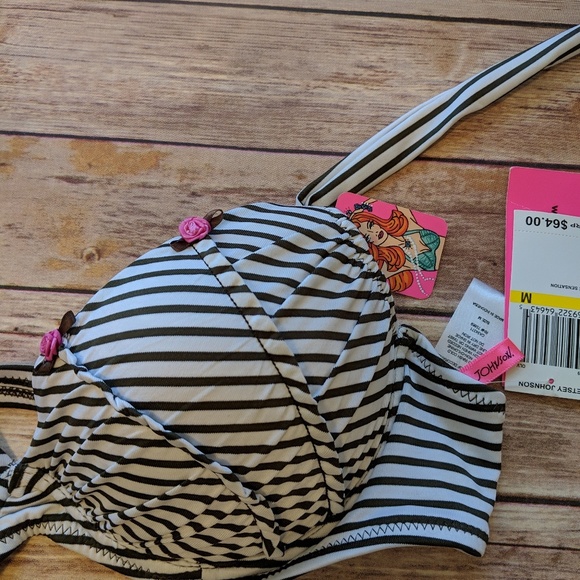 NWT Betsey Johnson bikini top - Picture 3 of 8